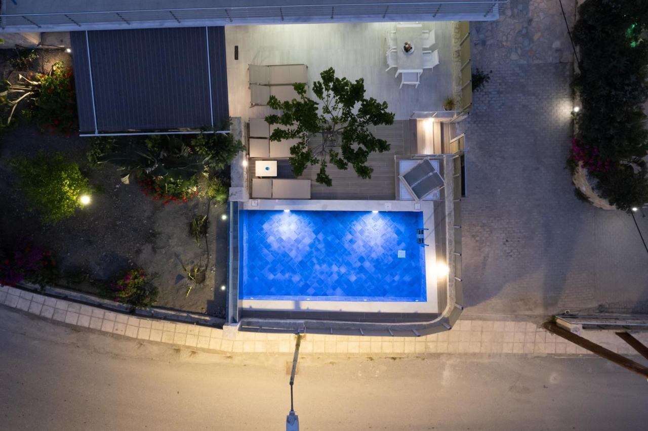 Thomas House Hersonissos - Private Pool - Sleeps 6 エクステリア 写真
